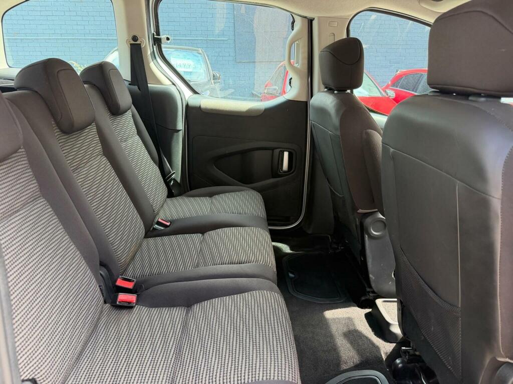 Peugeot Partner Tepee 1.6Hdi 90 Tepee S Grey #19