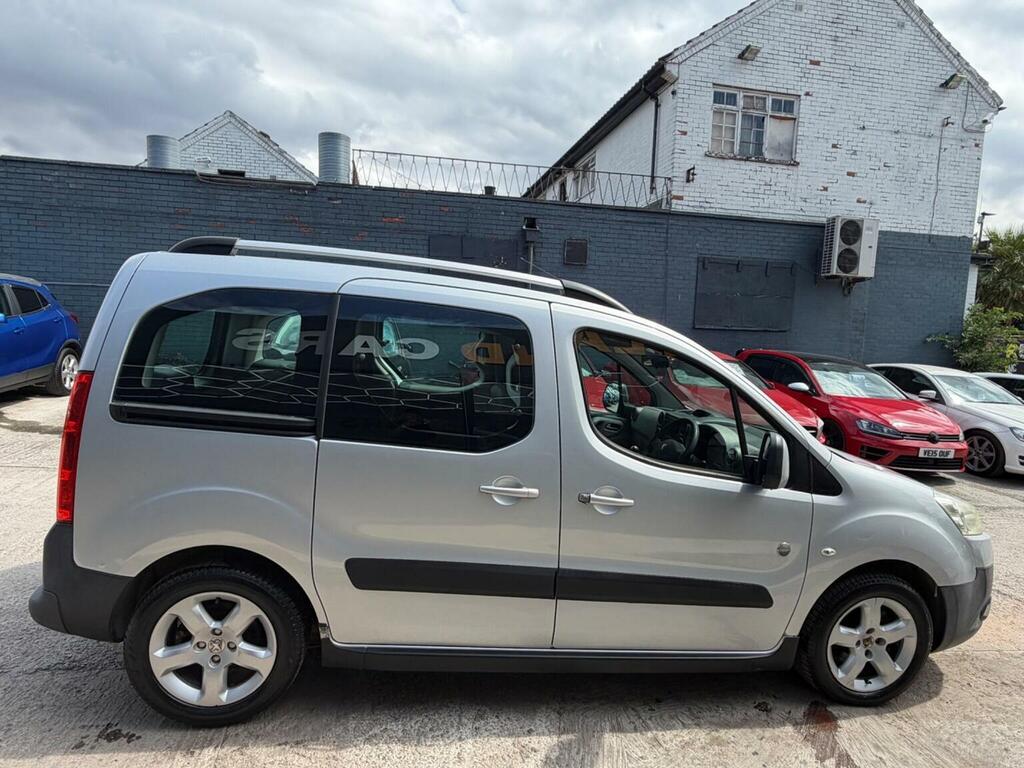 Peugeot Partner Tepee 1.6Hdi 90 Tepee S Grey #8