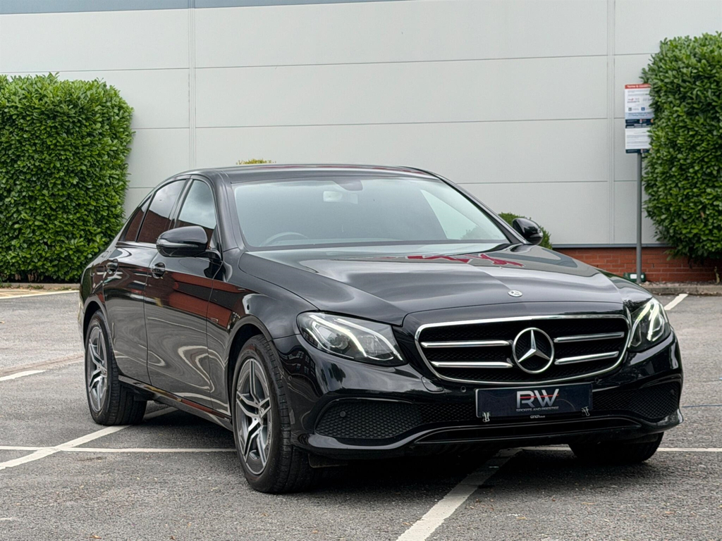 Mercedes-Benz E Class 2.0 E300de 13.5Kwh Se Saloon Plug-in Hy Black #3