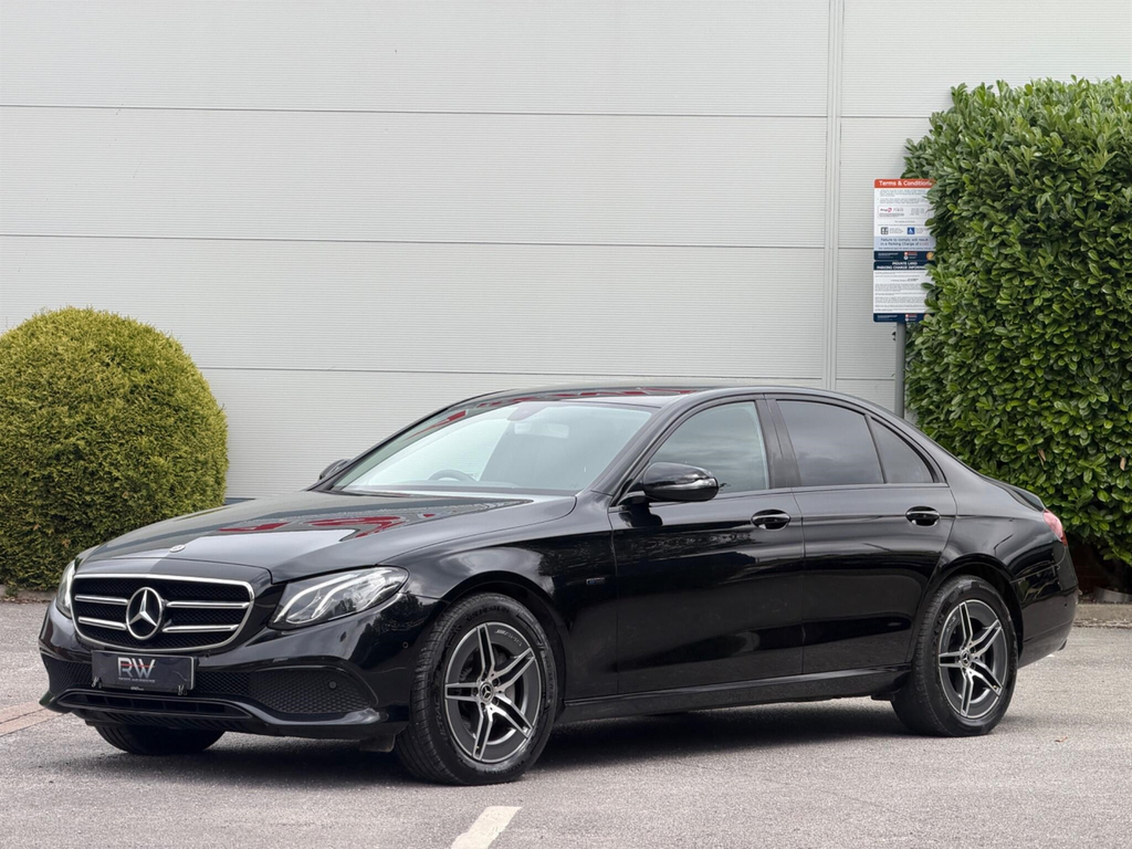 Mercedes-Benz E Class Estate 2.0 E300de 13.5Kwh Amg Line G-tronic Euro Black #28