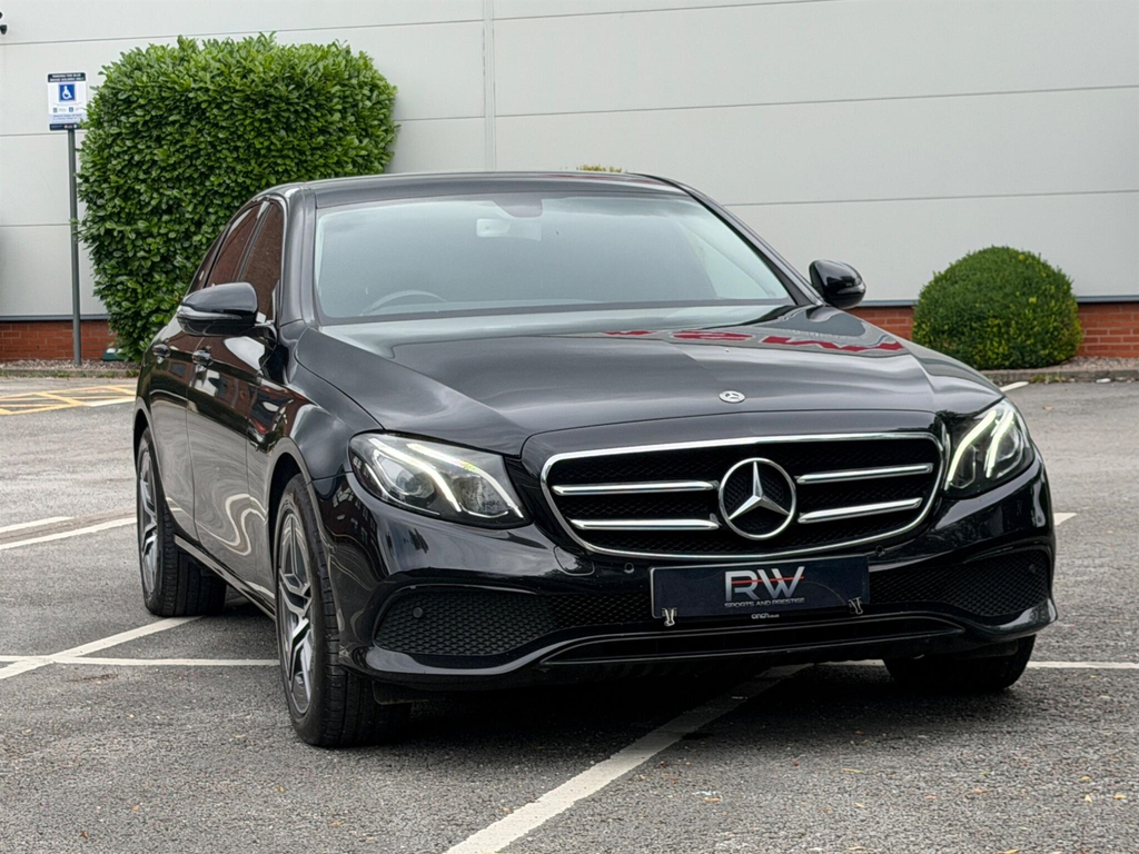 Mercedes-Benz E Class 2.0 E300de 13.5Kwh Se Saloon Plug-in Hy Black #4