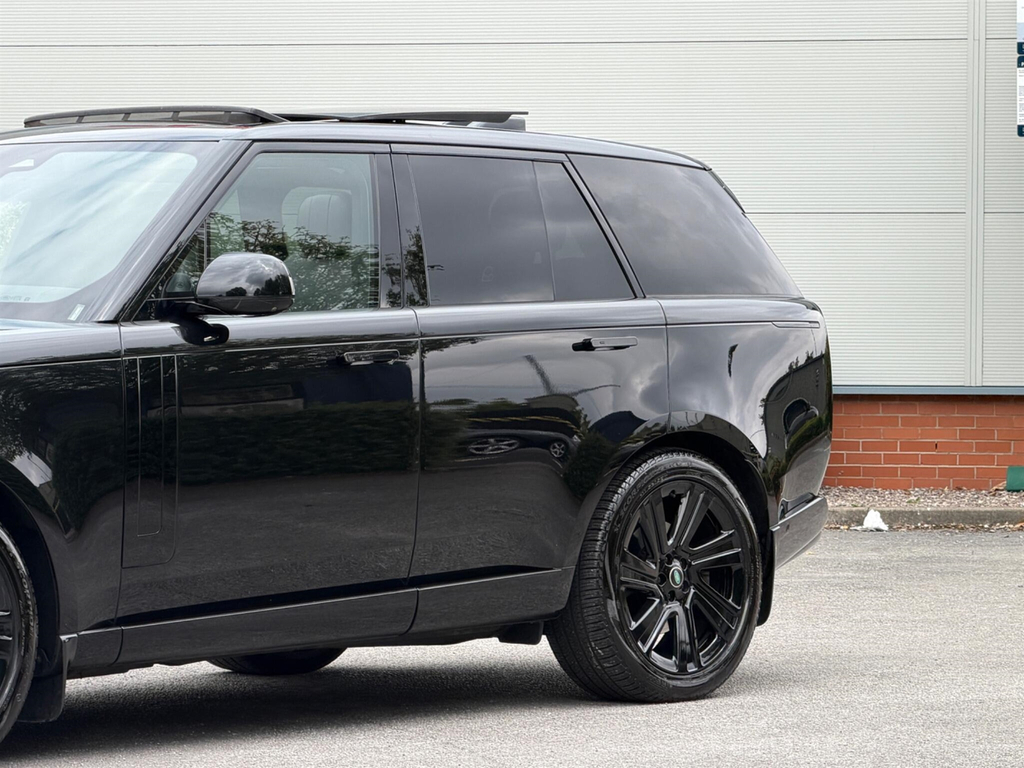 Land Rover Range Rover 2.0 D200 Dynamic Se 2025 Black #25