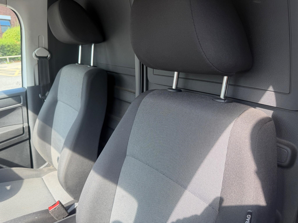 Volkswagen Caddy 2L Trendline Silver #34