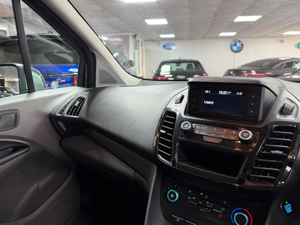 Ford Transit Connect 200 Limited Tdci Swb 100Ps - No Vat Blue #40