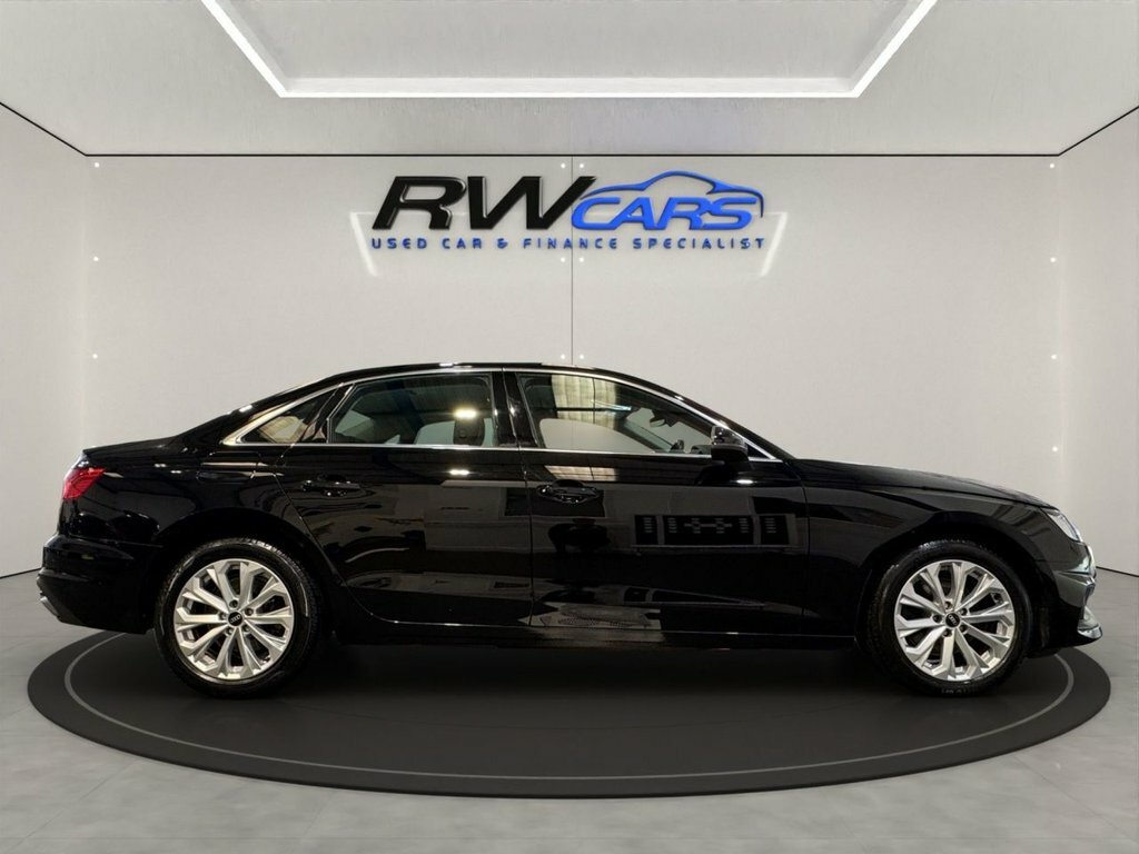 Audi A4 2L Technik Black #5