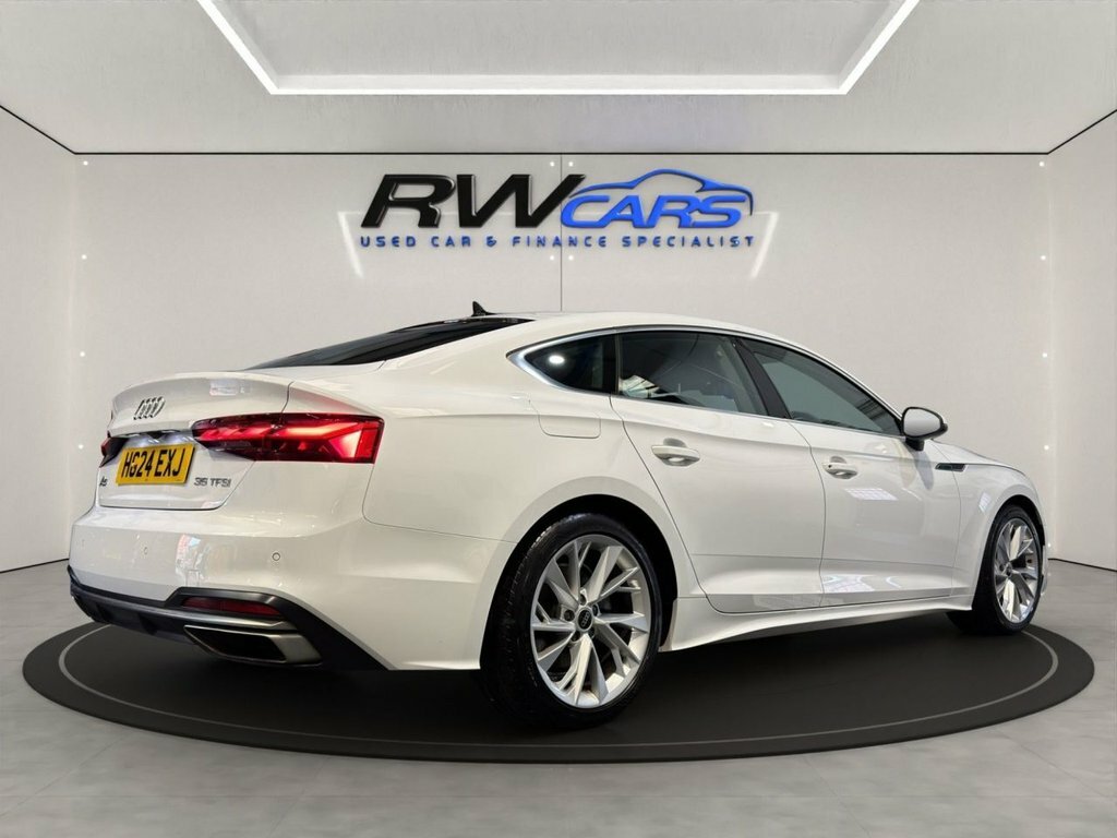 Audi A5 2L Sport White #4