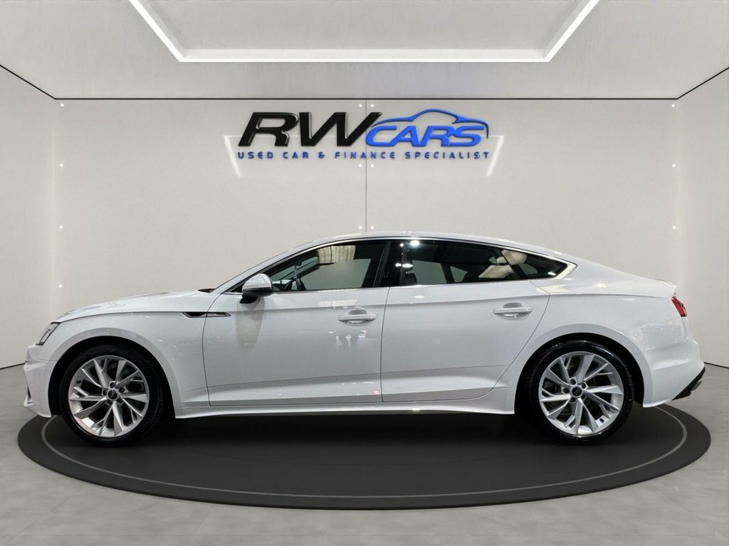 Audi A5 2L Sport White