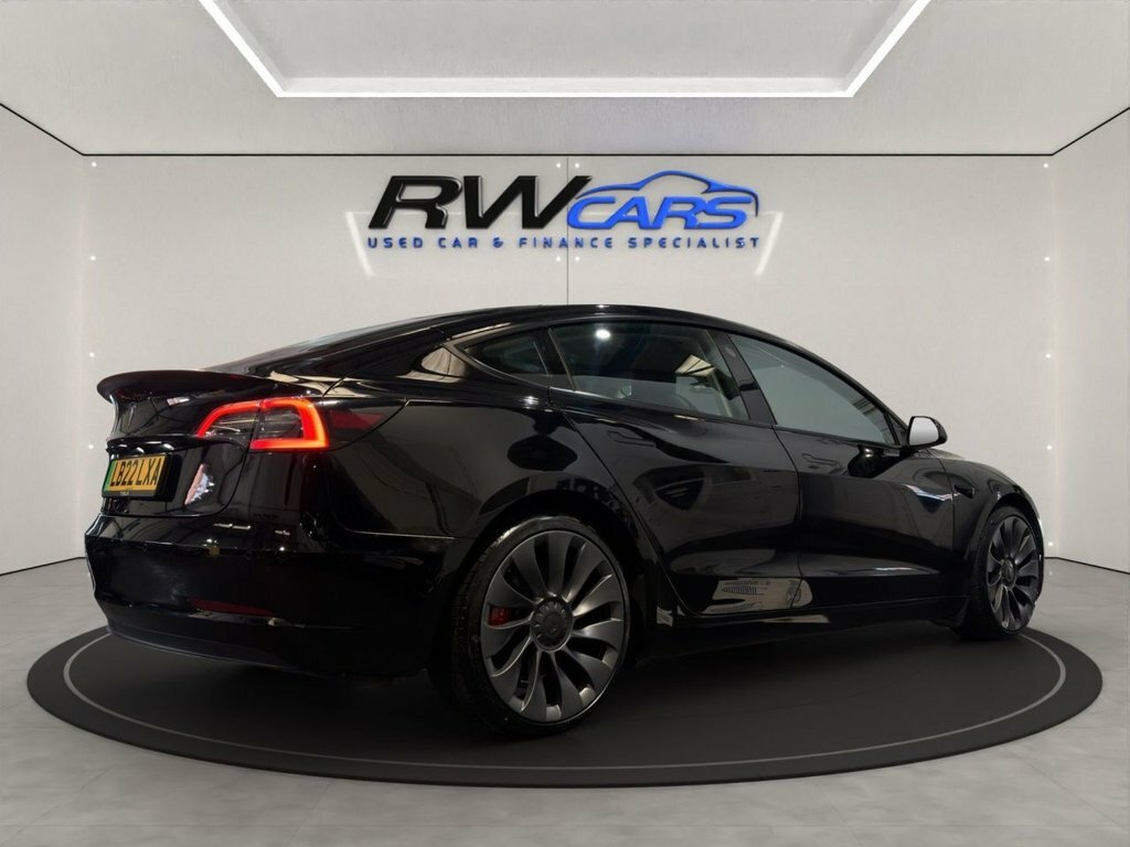Tesla Model 3 Saloon LB22LXA Black #4