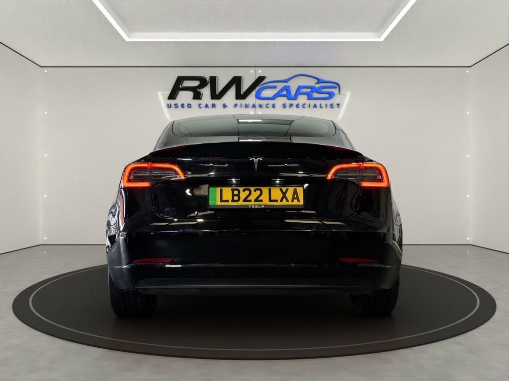 Tesla Model 3 Saloon LB22LXA Black #3