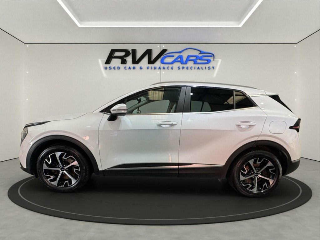 Kia Sportage 1.6L 3 YUI6504 White #2