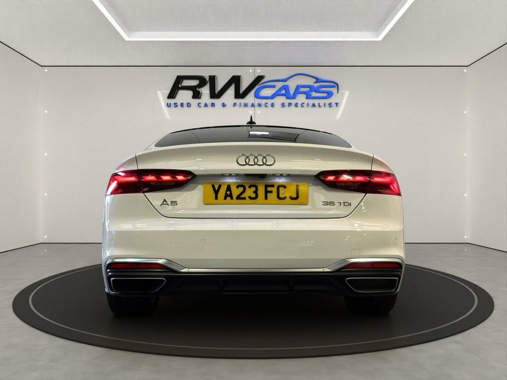 Audi A5 2L S Line White #3