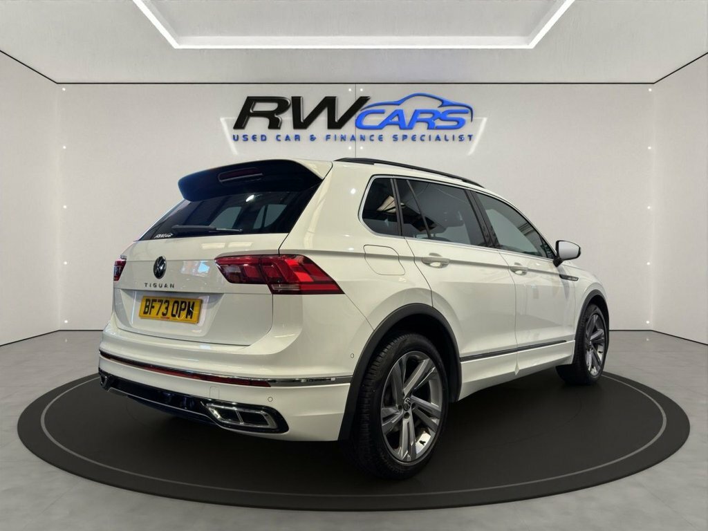 Volkswagen Tiguan 1.5L R-line Edition White #4