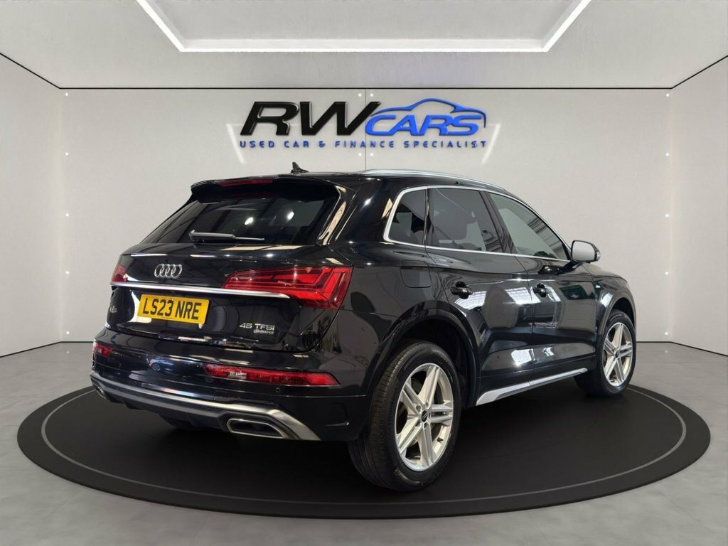 Audi Q5 2L S Line Black #5