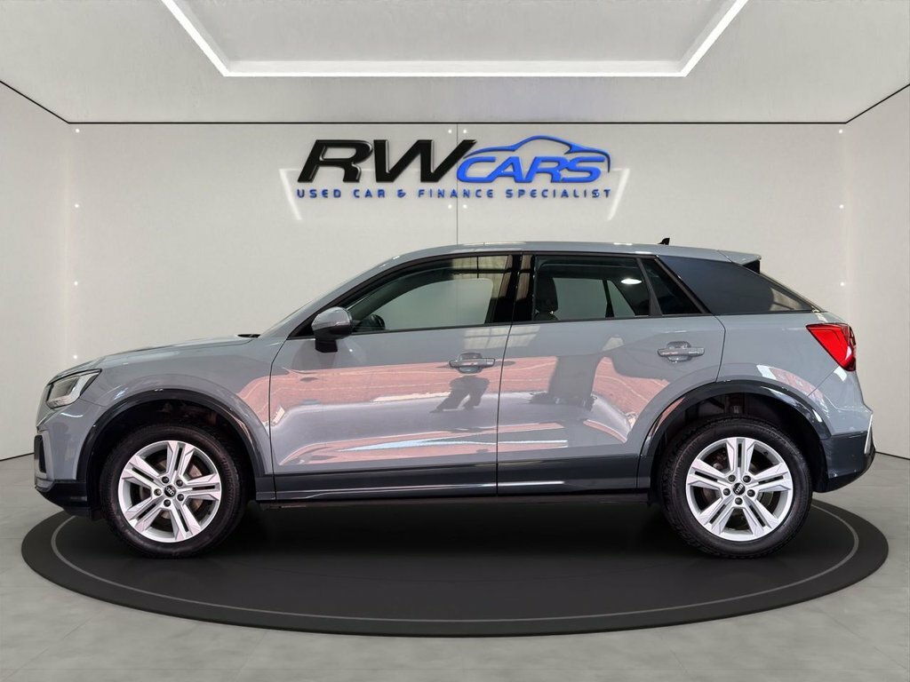 Audi Q2 1L Sport Grey #2