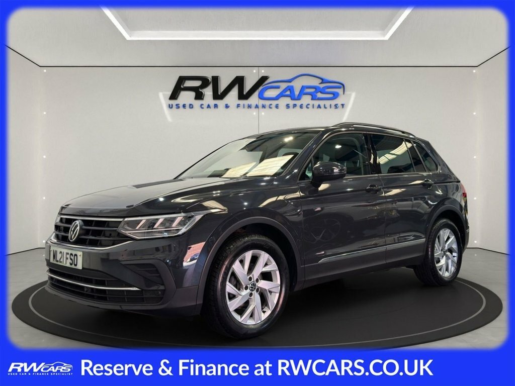 Volkswagen Tiguan 1.5L Life Grey