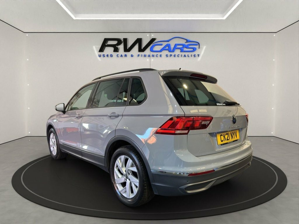 Volkswagen Tiguan 1.5L Life Grey #3