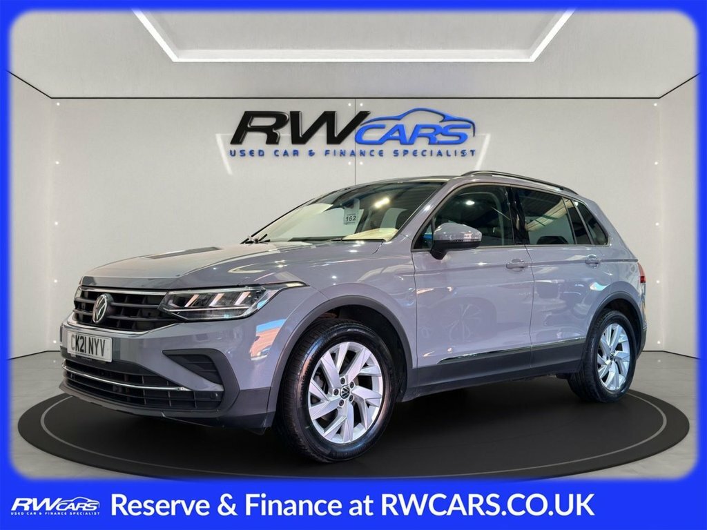 Volkswagen Tiguan 1.5L Life Grey
