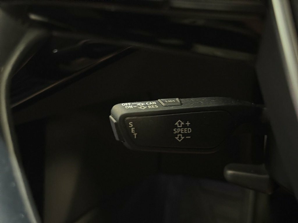 Audi E-tron E-tron 55 Quattro Blue #14