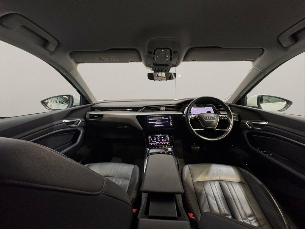 Audi E-tron E-tron 55 Quattro Blue #21