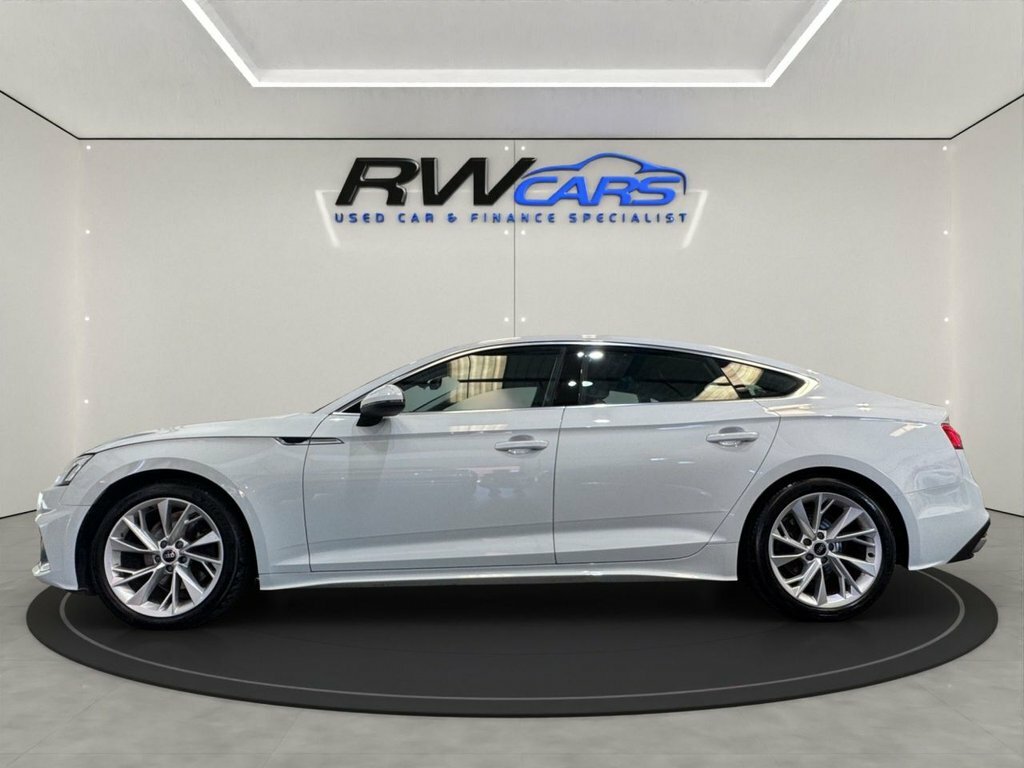 Audi A5 2L Sport White