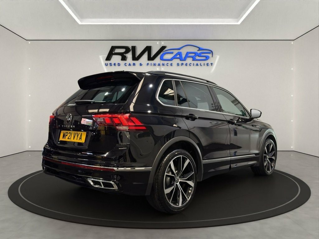 Volkswagen Tiguan 2L R-line Black #4