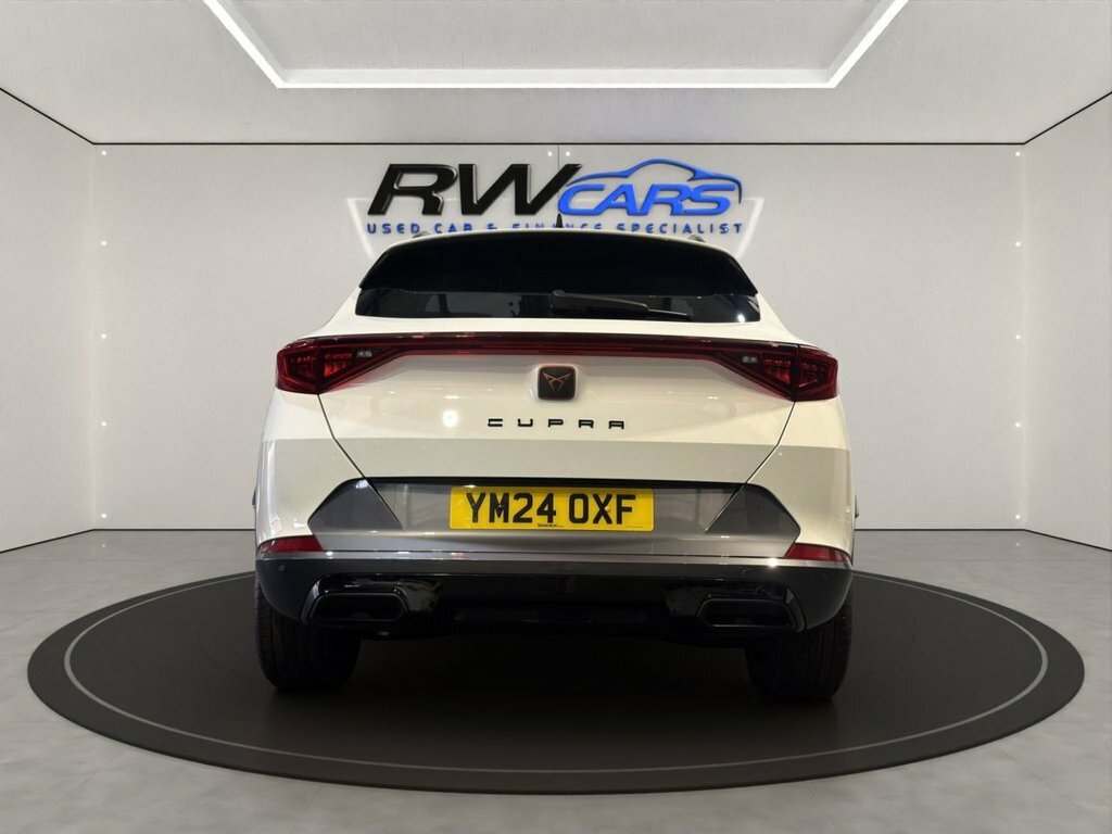 Cupra Formentor 1.5L V1 YM24OXF White #3