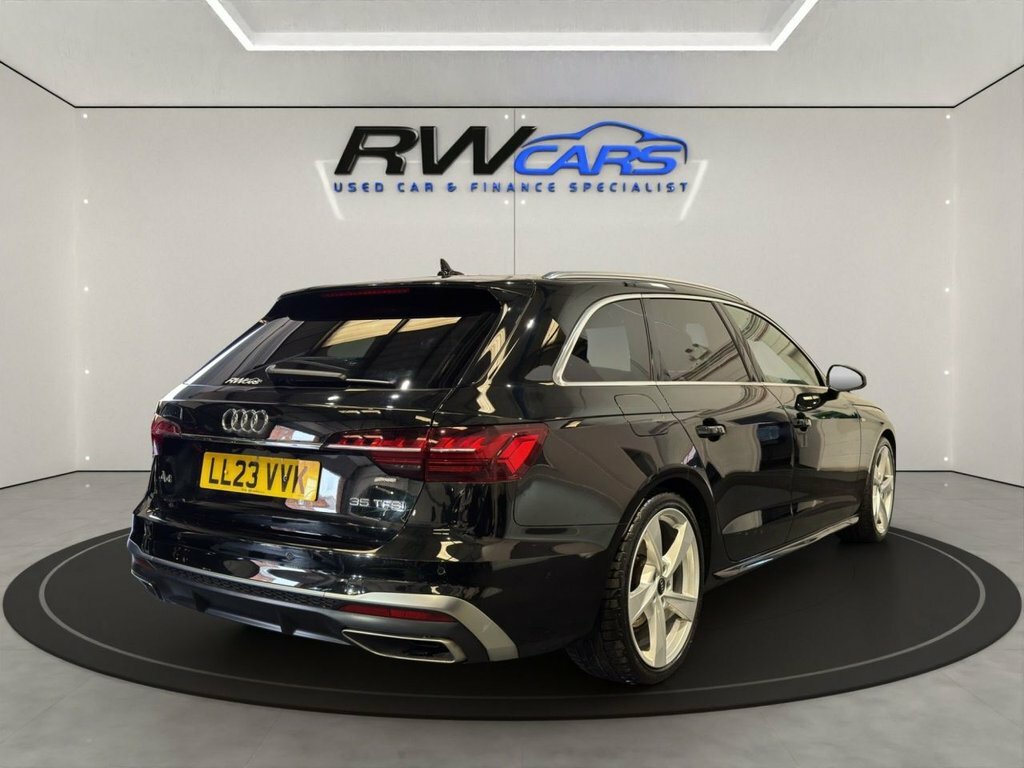 Audi A4 Avant 2L S Line Black #4