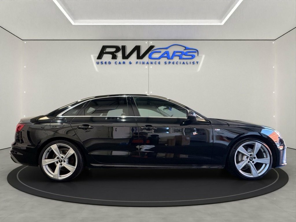 Audi A4 2L S Line Black #5