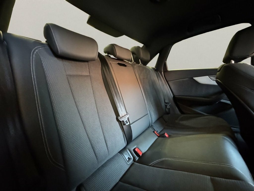 Audi A4 A4 Black Edition 35 Tdi Mhev Blue #21