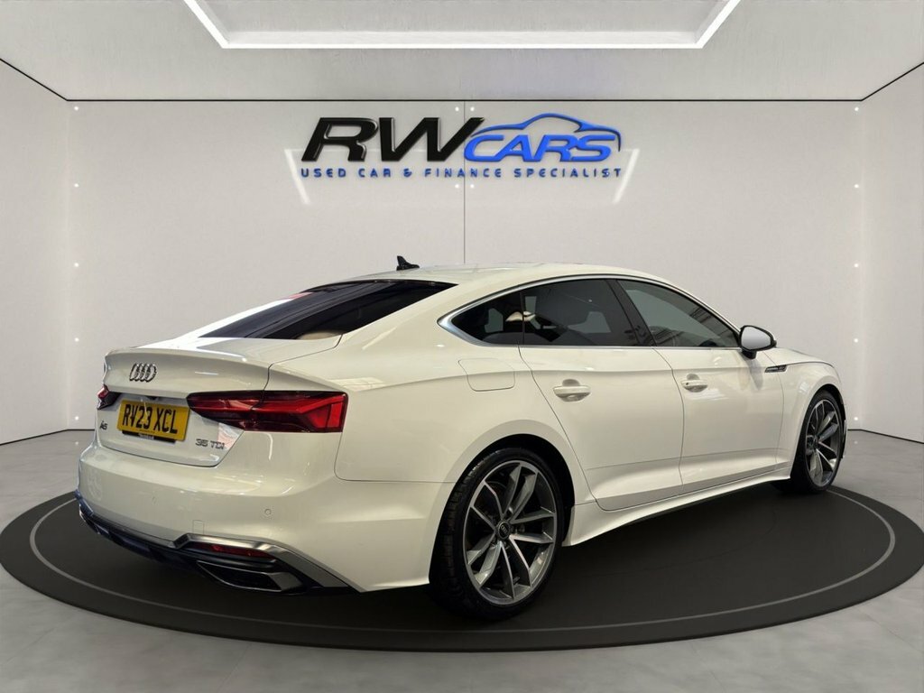 Audi A5 2L S Line White #4
