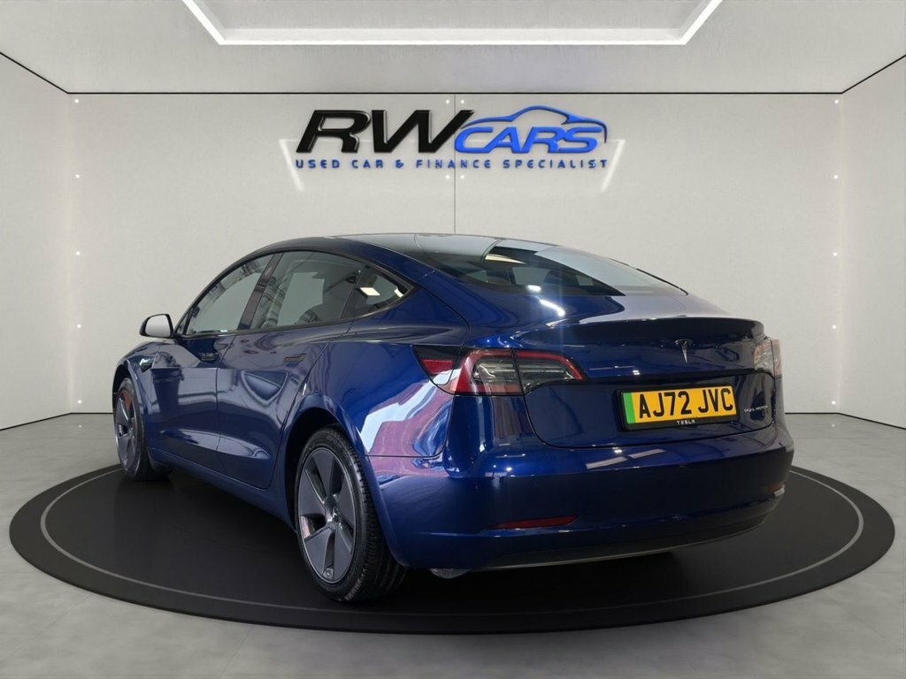 Tesla Model 3 Saloon Blue #2