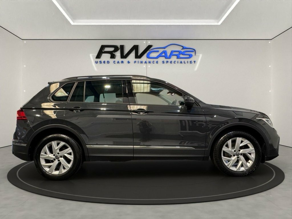 Volkswagen Tiguan 1.5L Life Grey #5