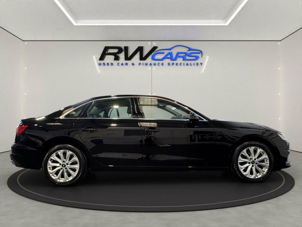 Audi A4 2L Technik Black #5