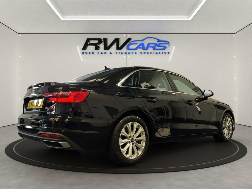 Audi A4 2L Technik Black #4