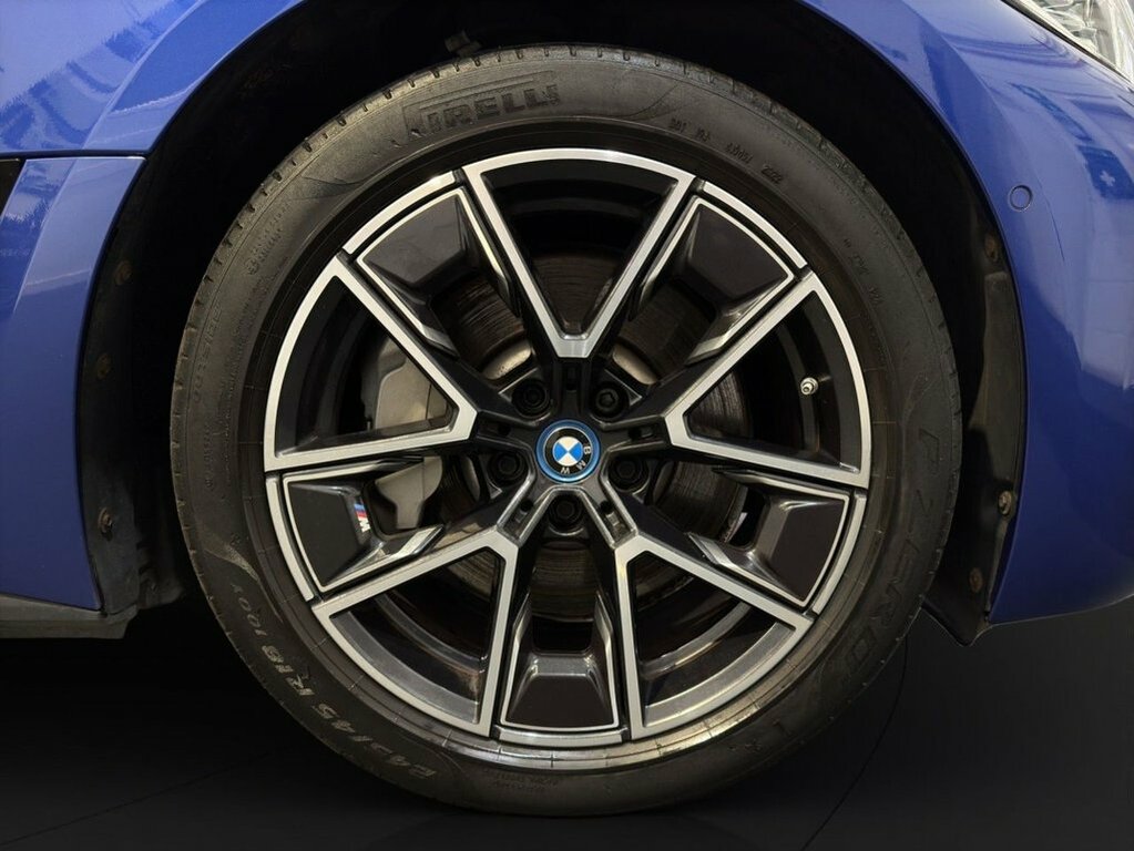 BMW i4 I4 Edrive40 Sport Green #7