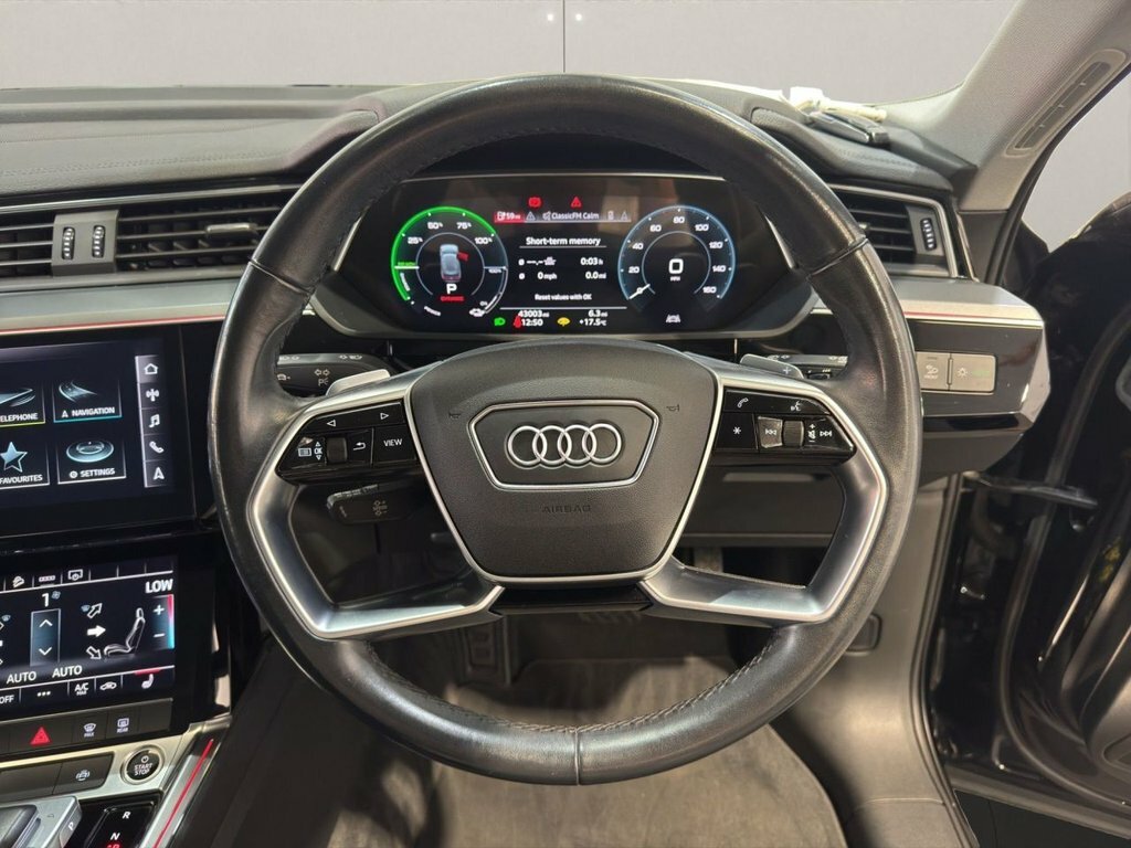 Audi E-tron 300Kw 55 Quattro 95Kwh 2020 Blue #18