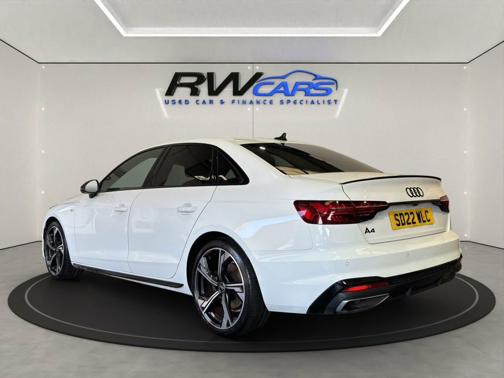 Audi A4 2L Black Edition White #2