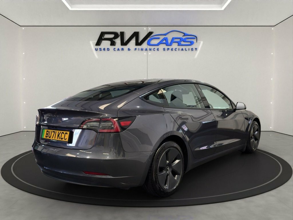 Tesla Model 3 Saloon Grey #4
