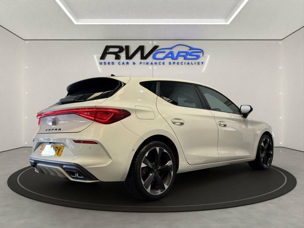 Cupra Leon 1.5L V1 White #4