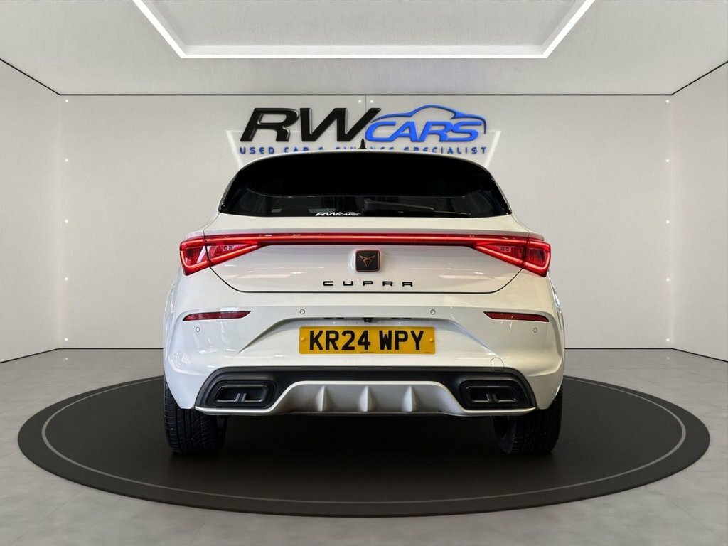 Cupra Leon 1.5L V1 White #3