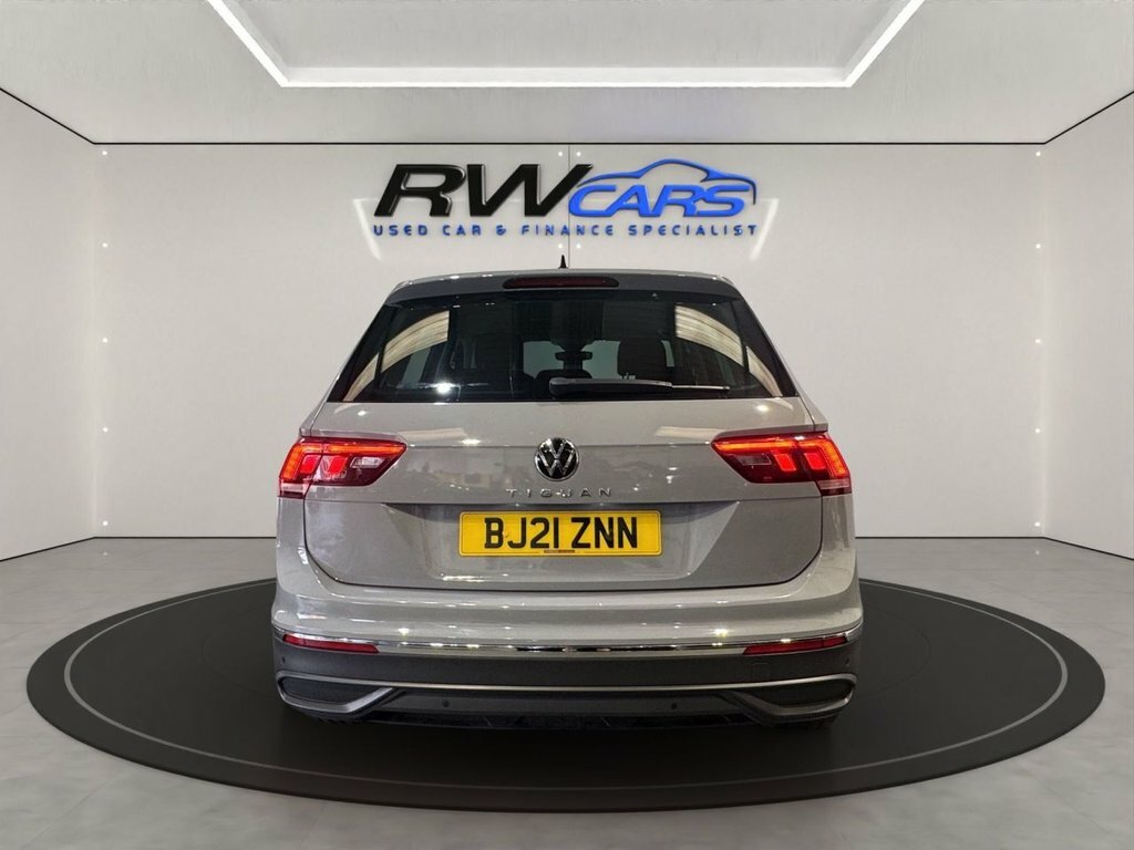 Volkswagen Tiguan 1.5L Life Grey #4