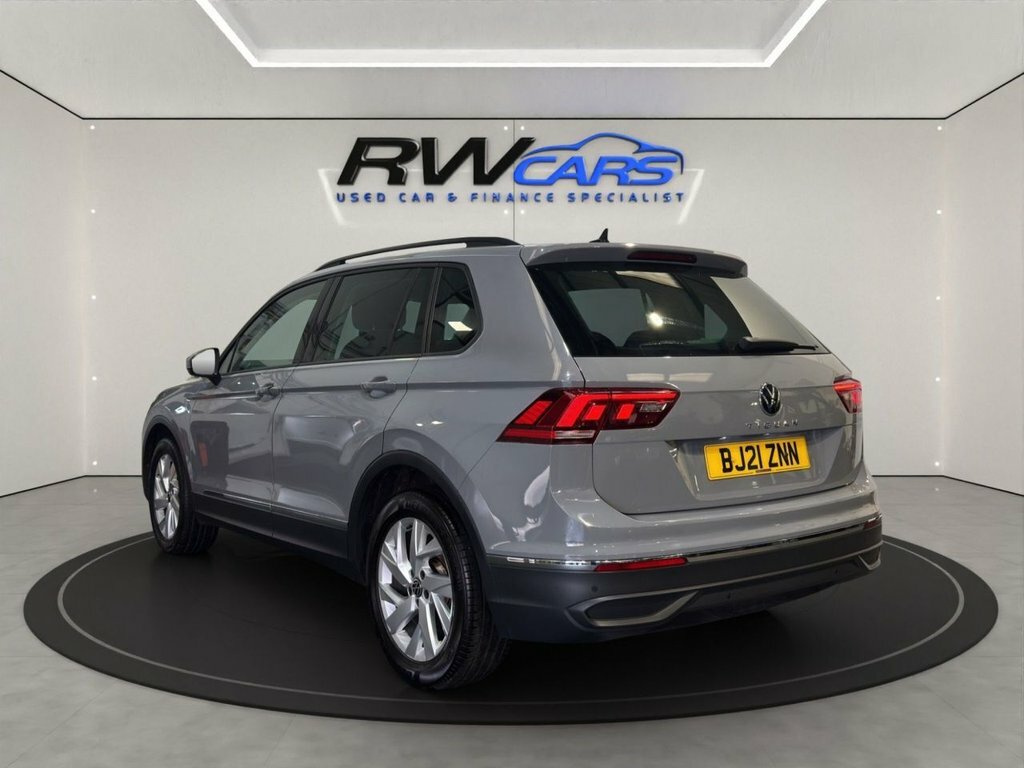 Volkswagen Tiguan 1.5L Life Grey #3