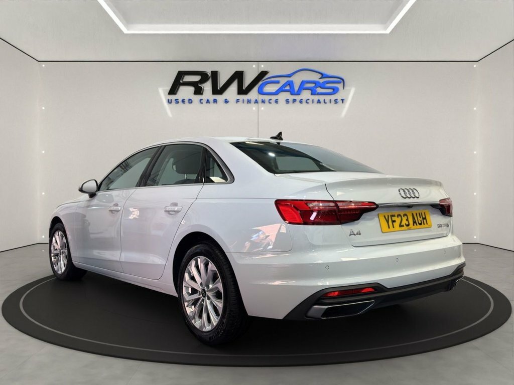 Audi A4 2L Technik White #2