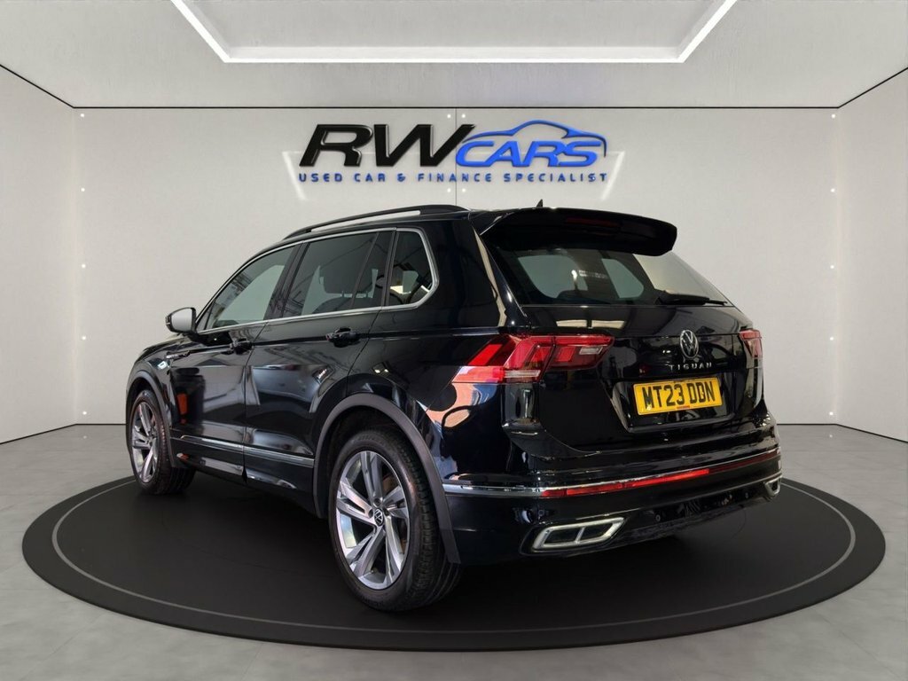Volkswagen Tiguan 1.5L R-line Edition Black #3