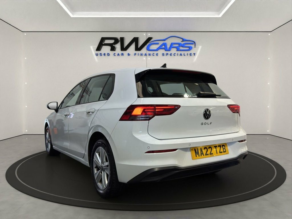 Volkswagen Golf 1.5L Life White #2