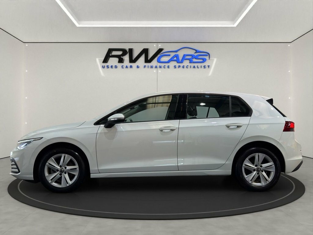 Volkswagen Golf 1.5L Life White