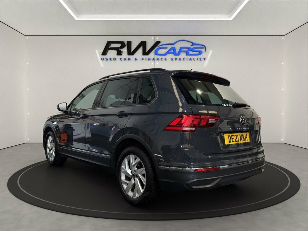Volkswagen Tiguan 1.5L Life Grey #3
