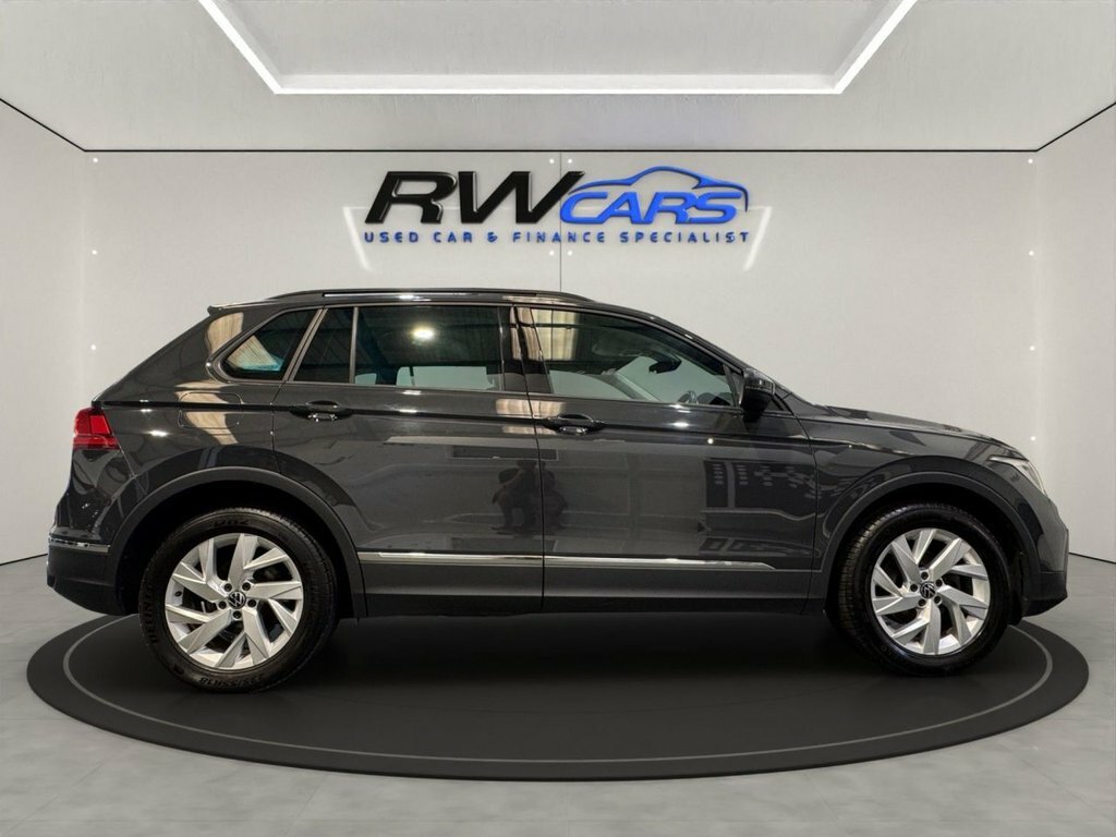 Volkswagen Tiguan 1.5L Life Grey #6