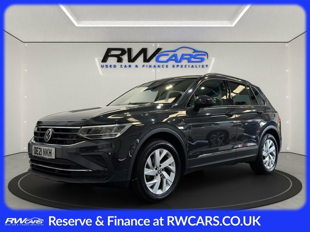 Volkswagen Tiguan 1.5L Life Grey