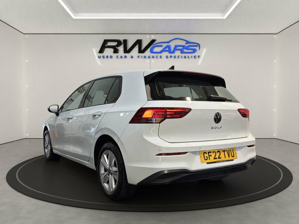 Volkswagen Golf 1L Life White #2